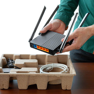 CommercialRouter_913976640_400
